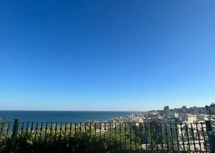 Bajo Coqueto * טורמולינוס